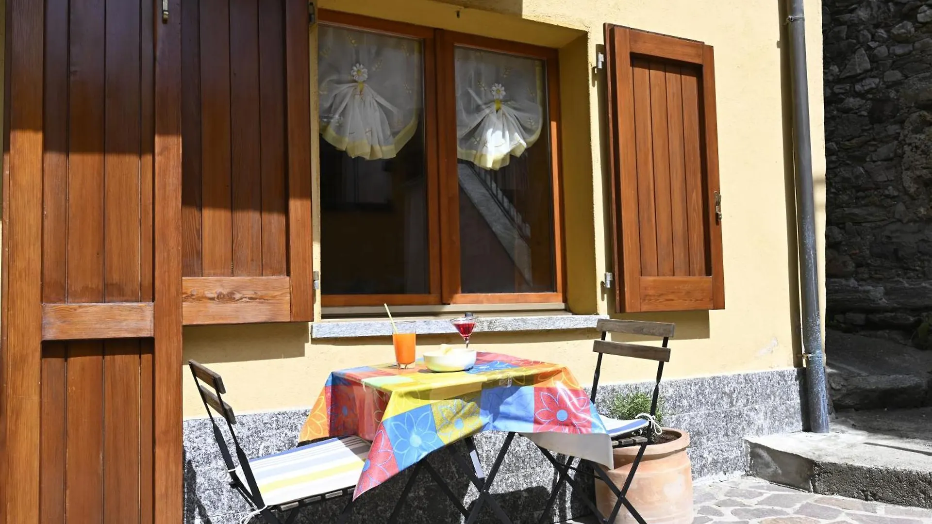 Casa Joly, La Casetta Tra I Tre Laghi Carlazzo Italy